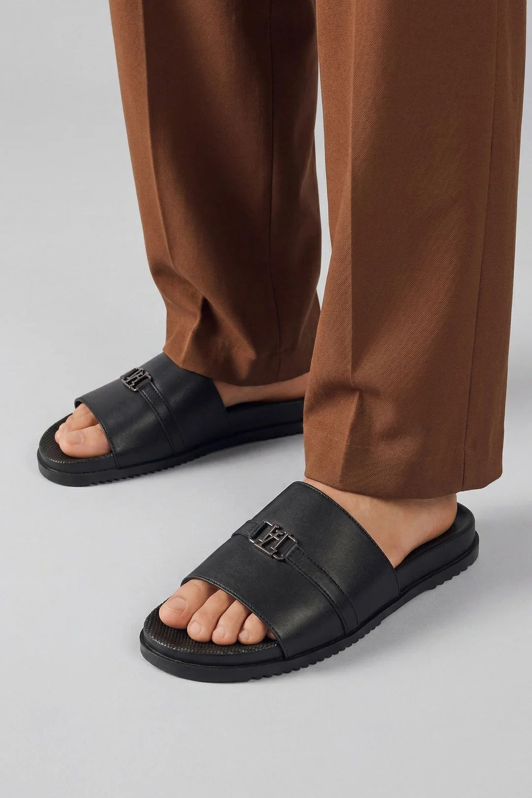 BELLVERNON SLIPPER
