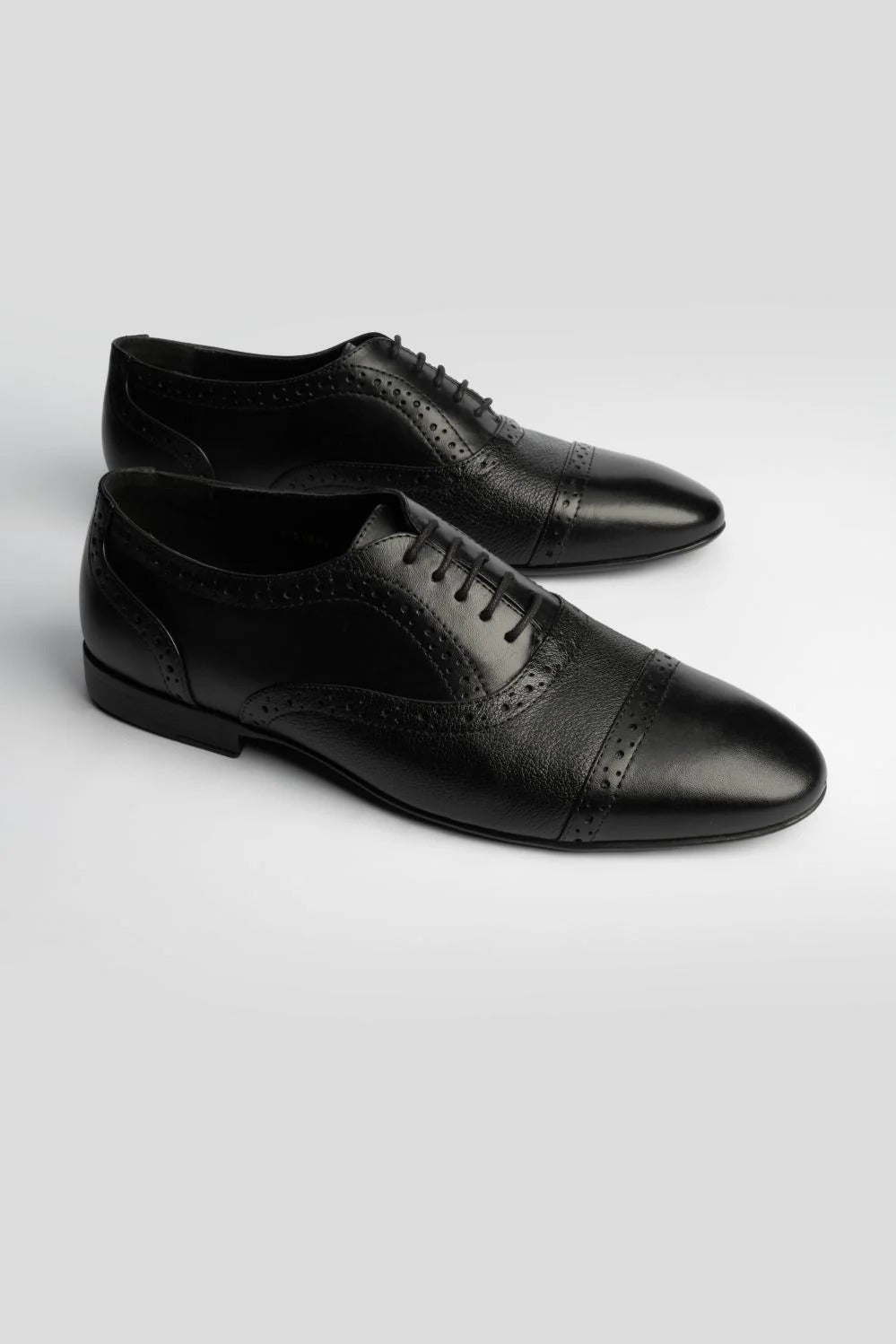 LUCENTIOR LACE UPS