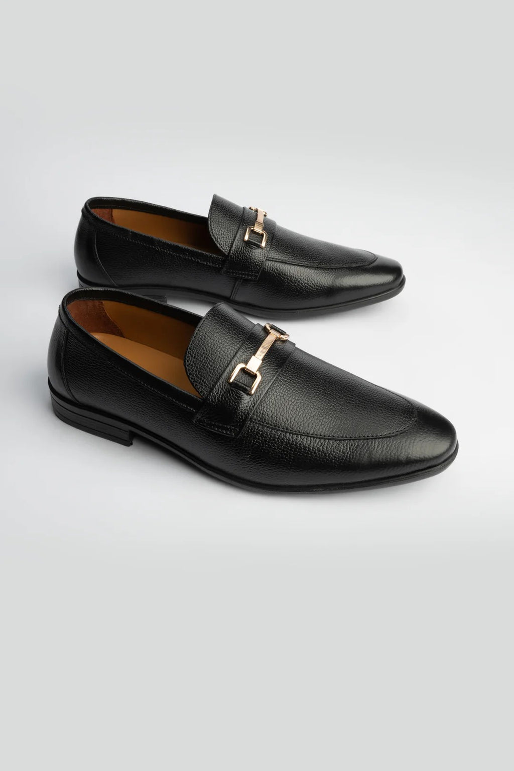 NOIR LOAFER
