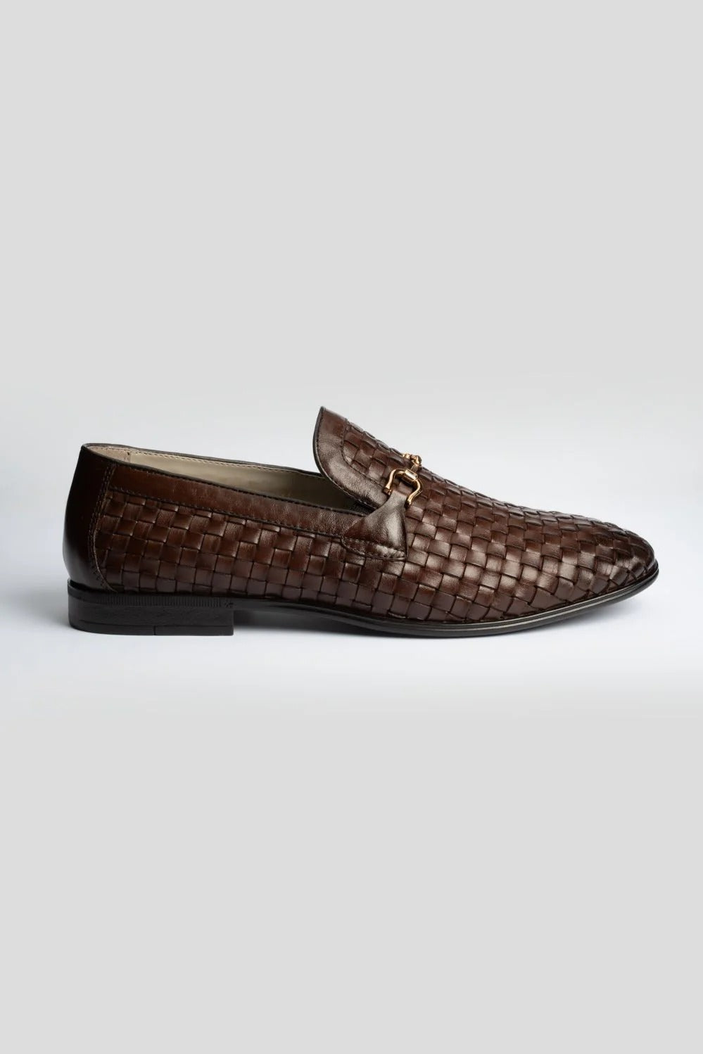 NORVANE SLIP ONS