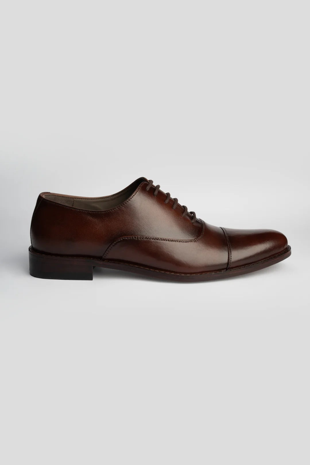ASHBOURNET LACE UPS