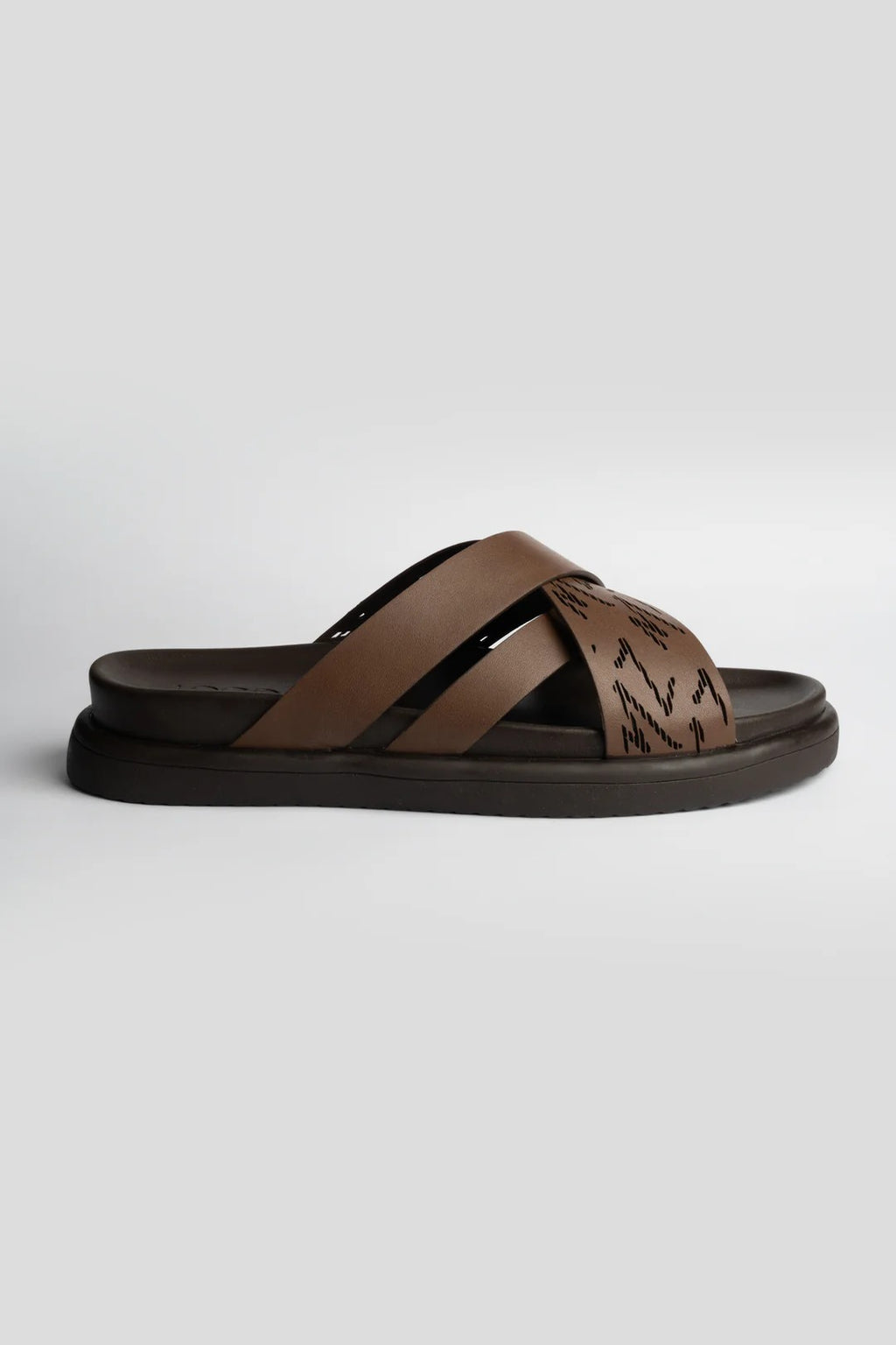 COURTGATE SLIPPER
