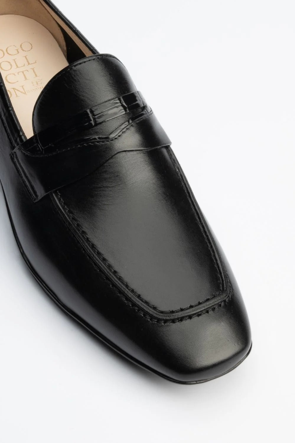 SAVELLANER LOAFER